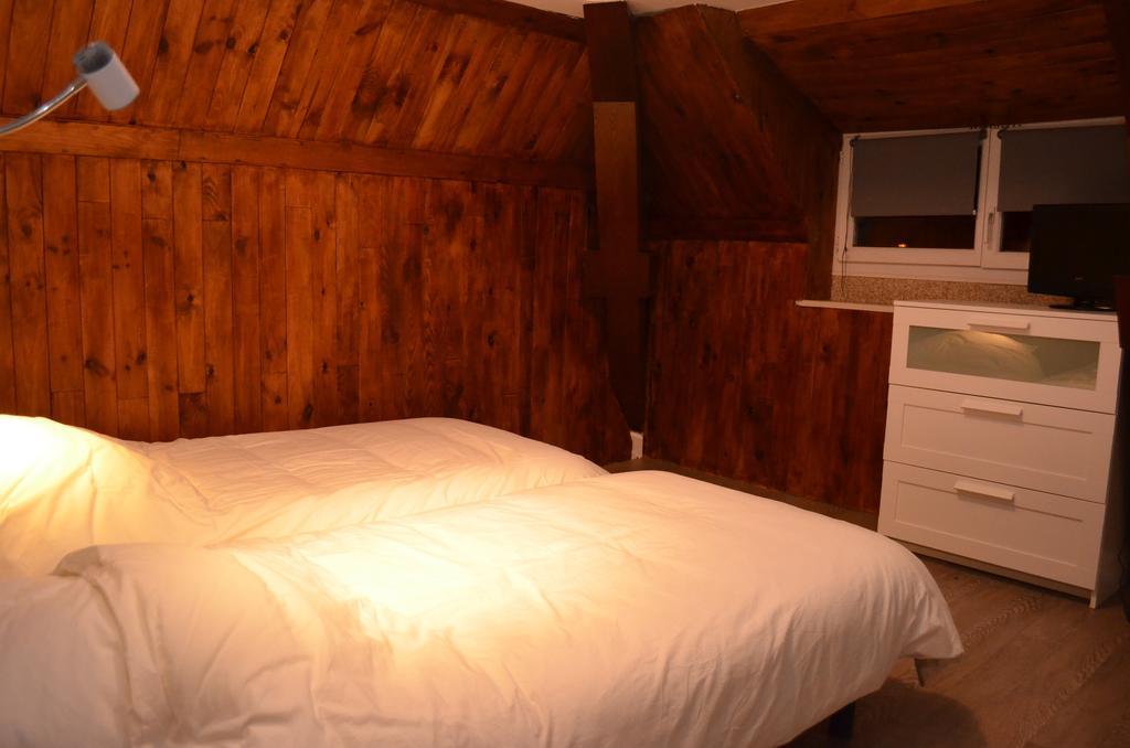 Auberge Du Lac Hotel Marcilly-sur-Tille Стая снимка