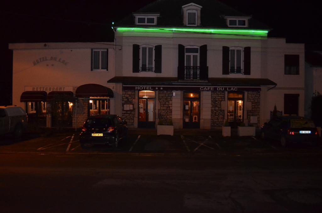 Auberge Du Lac Hotel Marcilly-sur-Tille Екстериор снимка