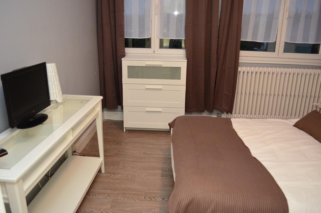 Auberge Du Lac Hotel Marcilly-sur-Tille Екстериор снимка